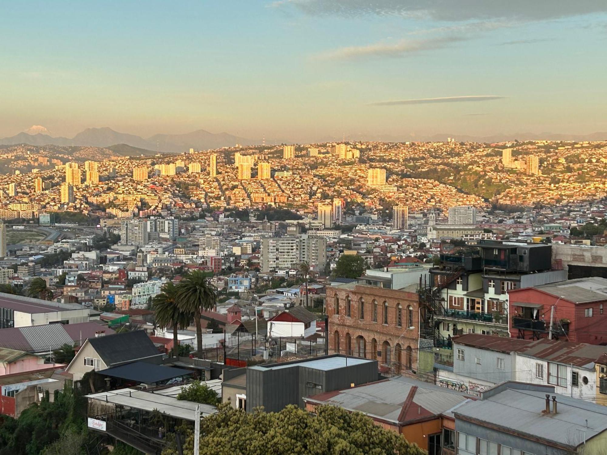 Hotel Faro Azul Valparaiso Cerro Alegre Dış mekan fotoğraf